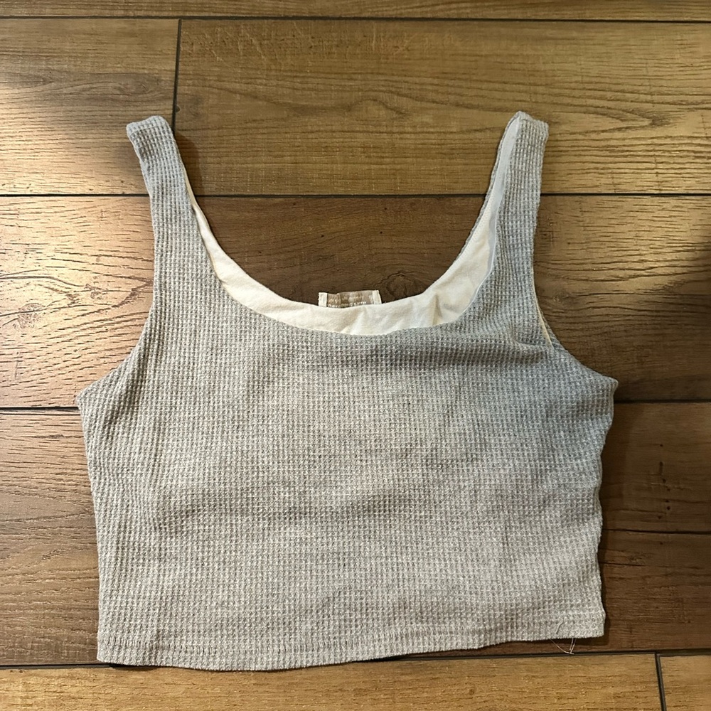 Abercrombie & Fitch Gray Ribbed Crop Tank Top